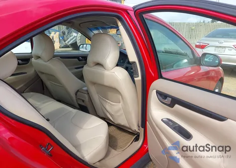 2002 Volvo S60 2.4 из США, поврежденный, VIN YV1RS61R322200602